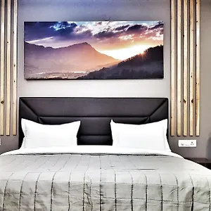 *** Отель Delhi Aerocity, Nh 48 Индия