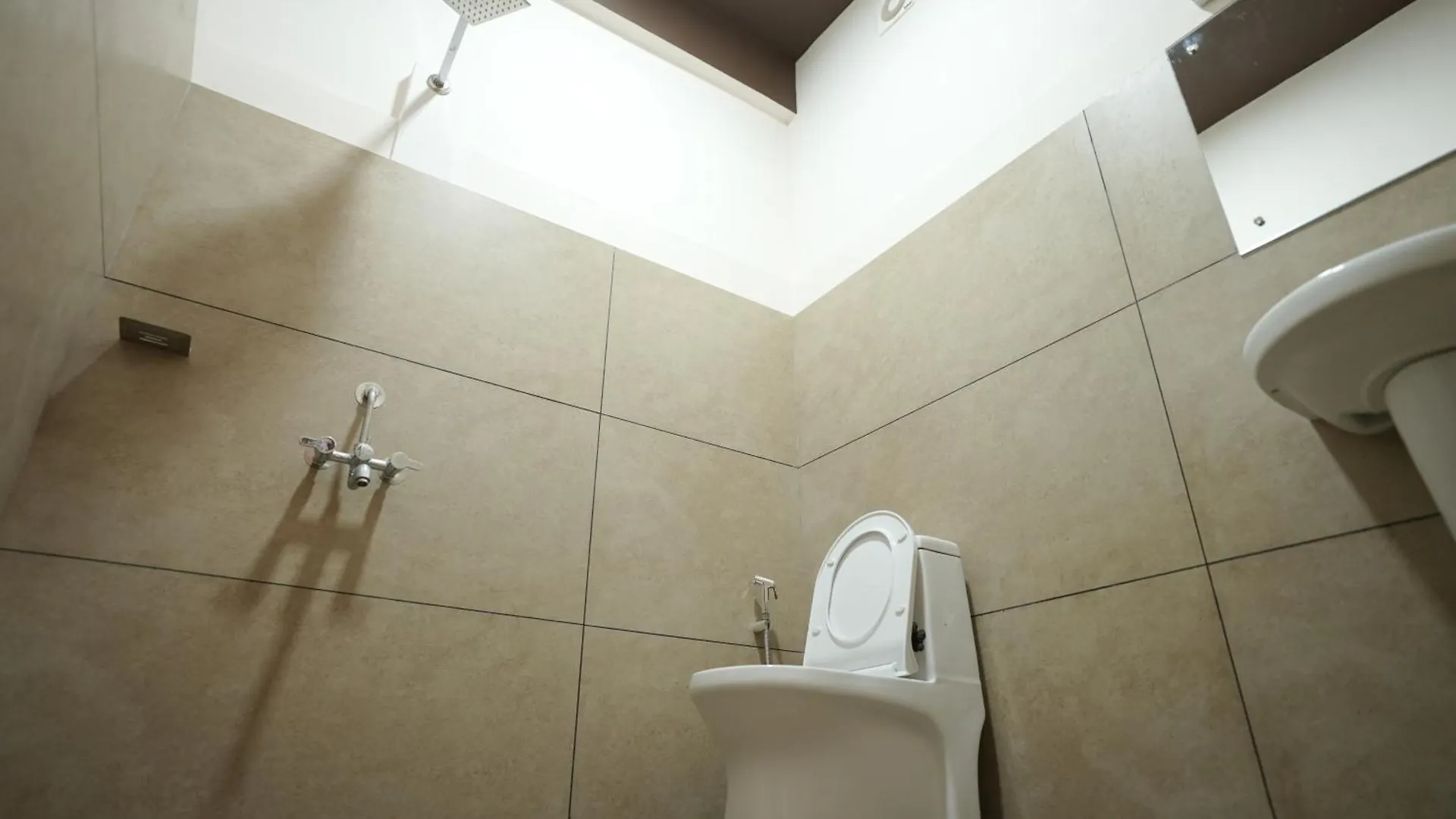 Reach Residency Hotel Kochi